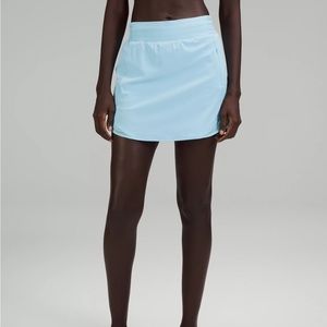 NWT lululemon HOTTY HOT HIGH-RISE SKIRT